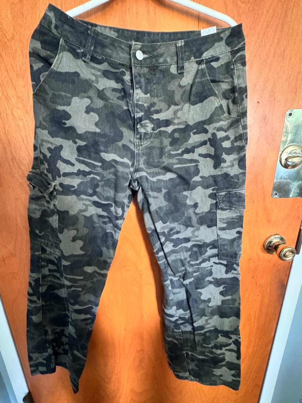 Camo Cargo Pants - Green/Gray Camouflage